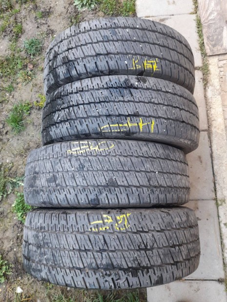 Elad autgumi 215/65 R16C , ngyvszakos