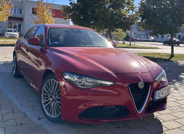 Elad az egyik legszebb Alfa Romeo!