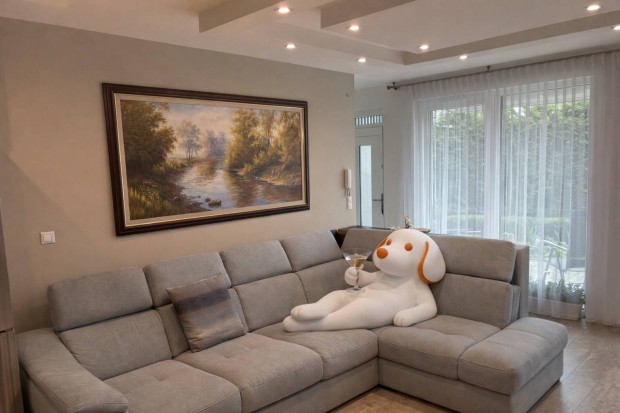 Elad� balatonf�redi kertkapcsolatos k�th�l�s lak�s