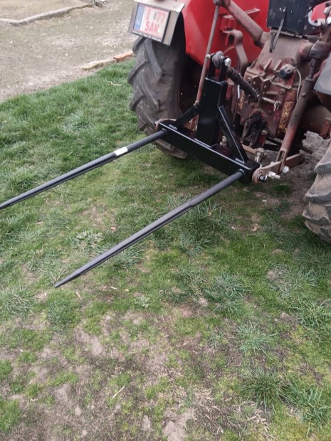 Elad� b�lavilla. 