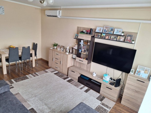 Elad� belv�rosi fel�j�tott lak�s