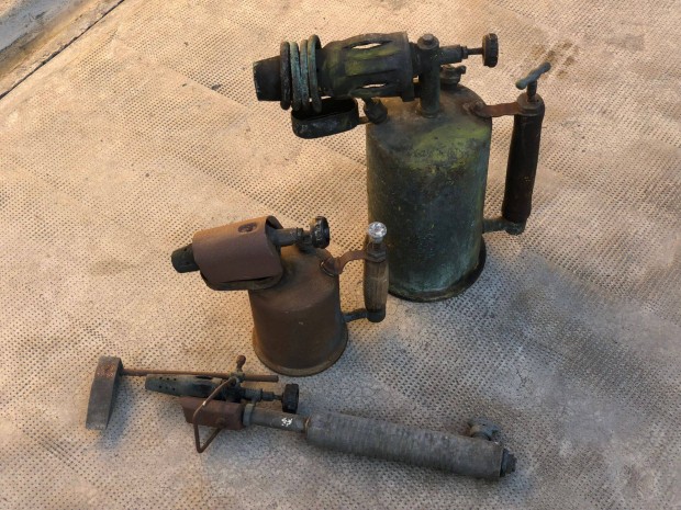 Elad� benzinl�mp�k