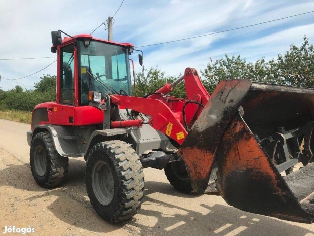 Elad/brelhet Volvo L30G Homlokrakod