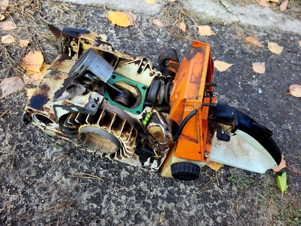 Eladó beszámolt stihl ms 660 blokk alkatrésznek!