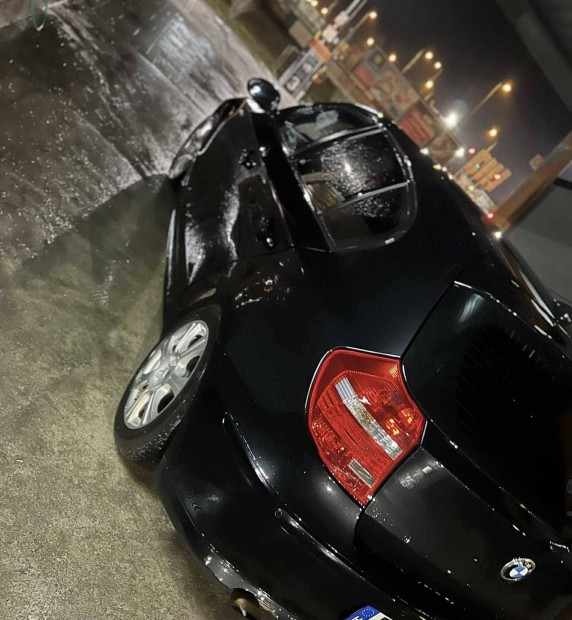 Elad bmw 1-es motorhibsan
