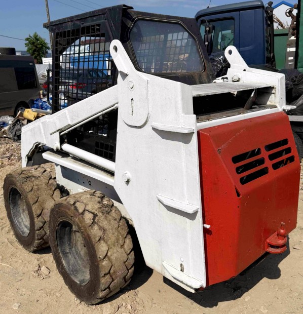 Elad� bobcat  743 kubota rak�d�g�p