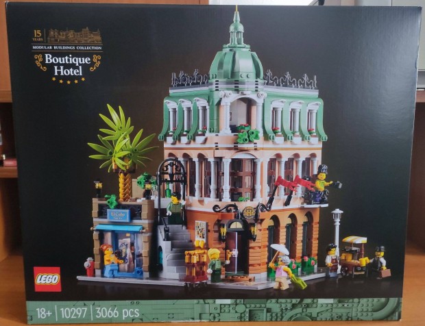 Elad bontatlan LEGO Icons - Boutique Hotel (10297)