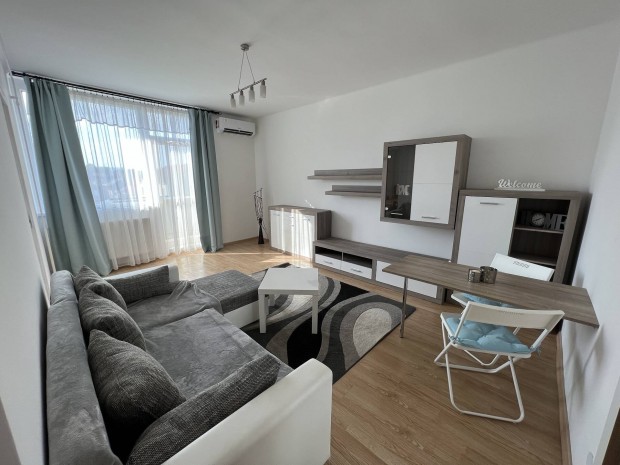 Elad� b�torozott lak�s