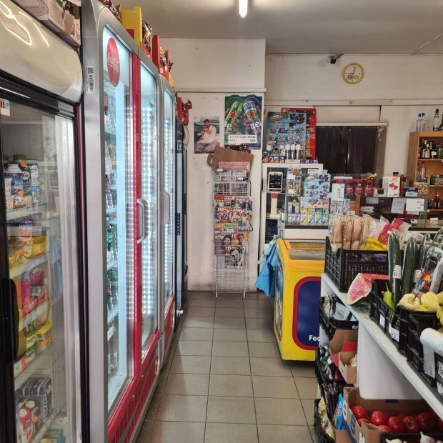 Eladó cég, árukészlet, bérleti jog