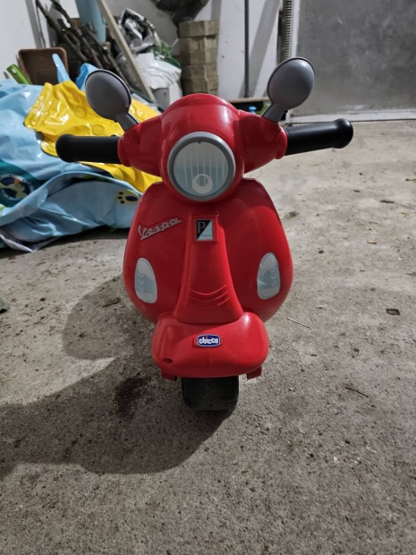 Elad chicco vespa