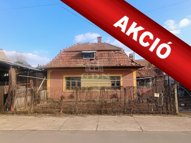 Elad� csal�di h�z Debrecen, Erkel Ferenc utca