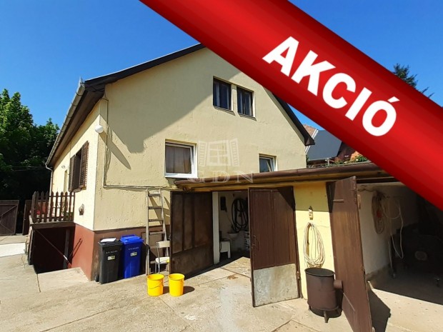 Elad� csal�di h�z Debrecen, Szappanos utca