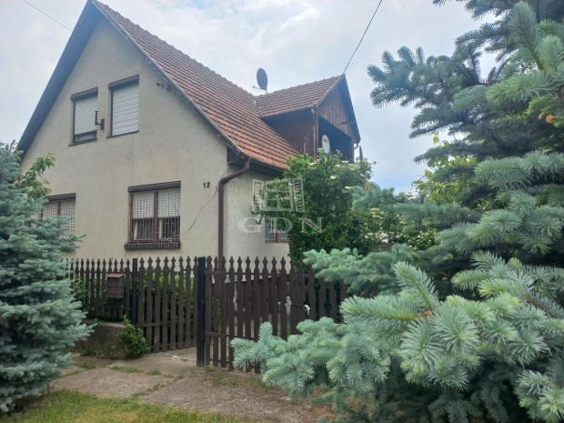 Eladó családi ház Kunszentmiklós, Kunszentmiklós