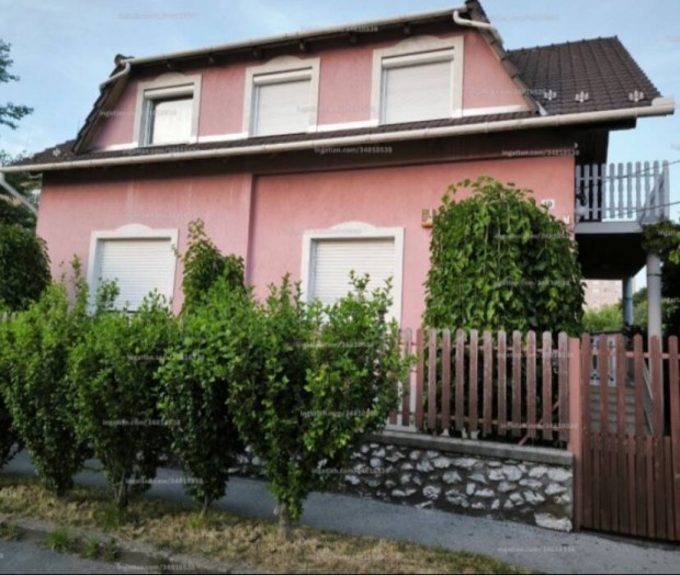 Elad� csal�di h�z Miskolc