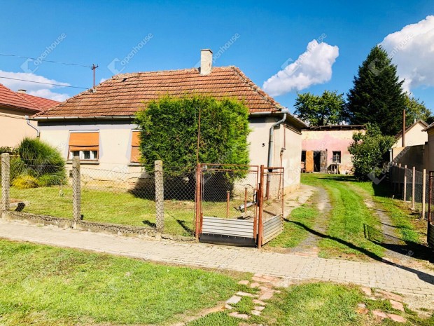 Elad� csal�di h�z Nagykanizsa-Mikl�sf�n!