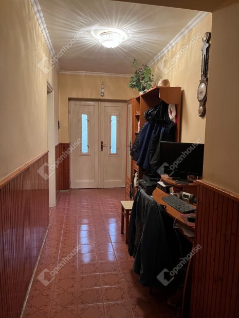 Elad� csal�di h�z Sopronk�vesden a  z�ldsz�v� faluban