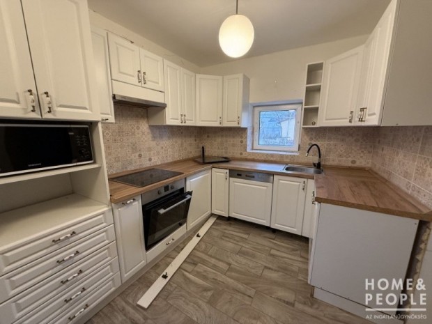 Elad� csal�di h�z Szentmih�lyon! - Szeged