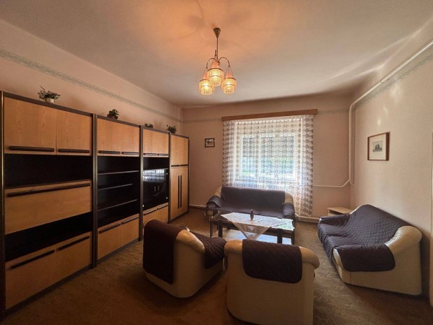 Elad� csal�di h�z Tokaj k�zel�ben azonnal k�lt�zhet�, tehermentes!