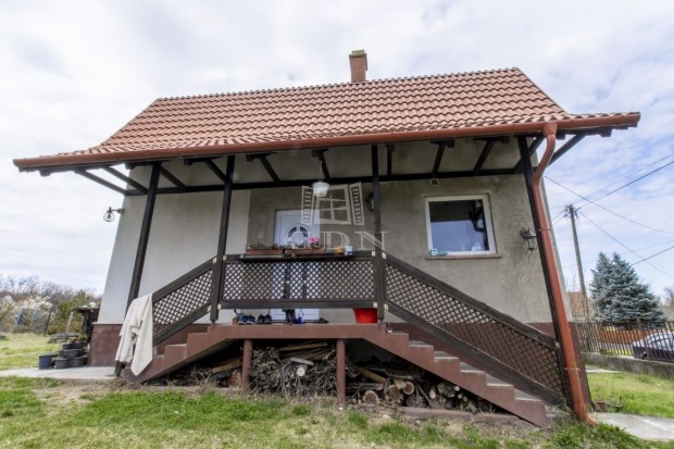 Eladó családi ház Tura, Neszűri részen