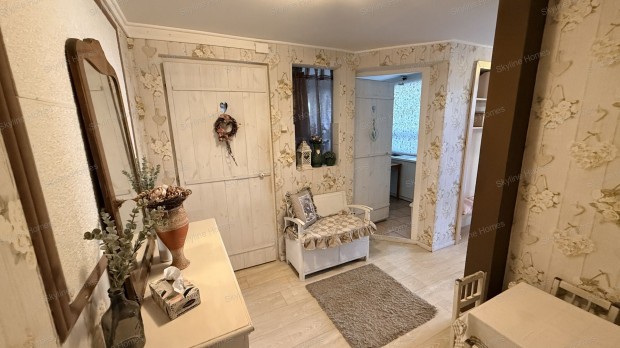 Elad� csal�di h�z, Dunaharaszti