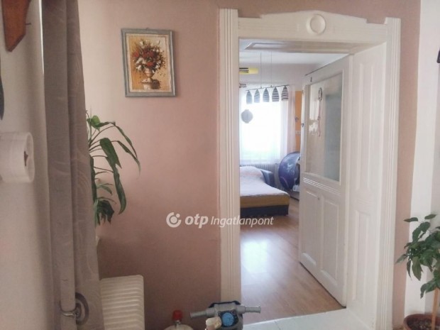 Elad� csal�di h�z, Hajd�b�sz�rm�nyben