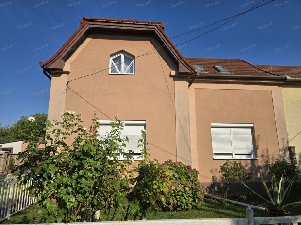 Elad� csal�di h�z, Kaposv�r