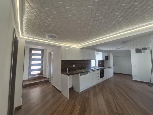 Eladó családi ház, Salgótarján