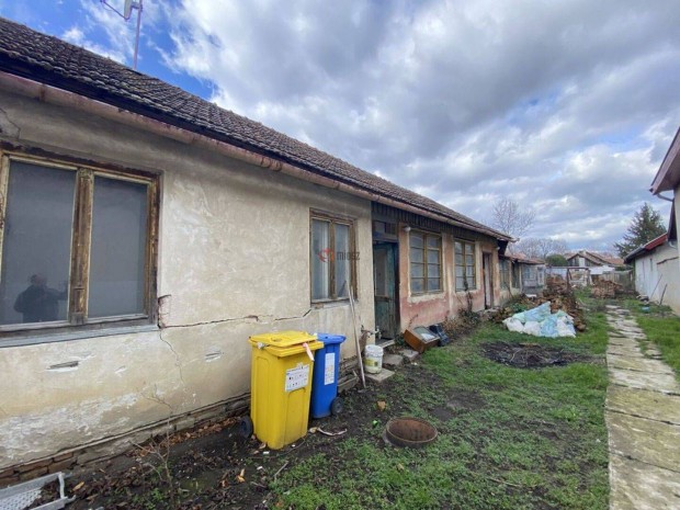 Elad� csal�dih�z B�k�scsab�n! ???? 100 m-es otthon, nagy, 7 685_koimp