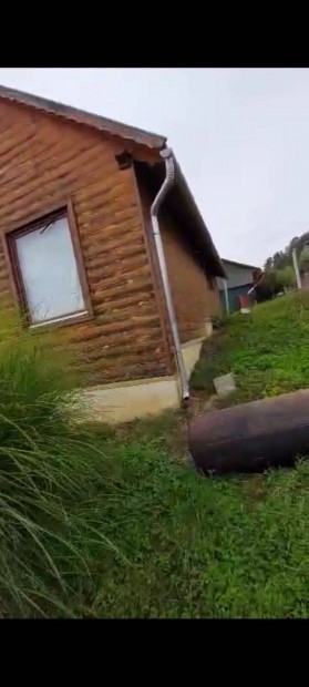 Elad� cserf�b�l k�sz�lt fah�z