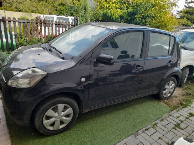 Elad daihatsu