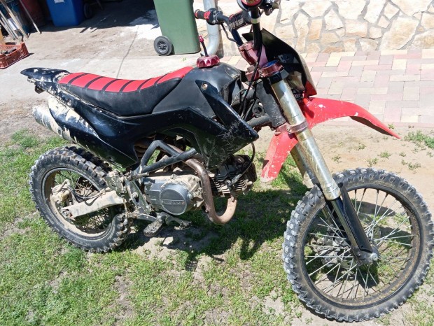 Elad dirt bike 125ccm