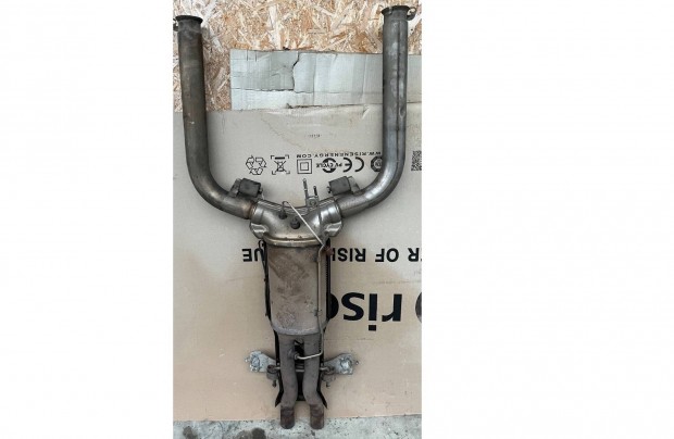 Elad egy 2009 es Jaguar XF 2.7d rszecskeszr