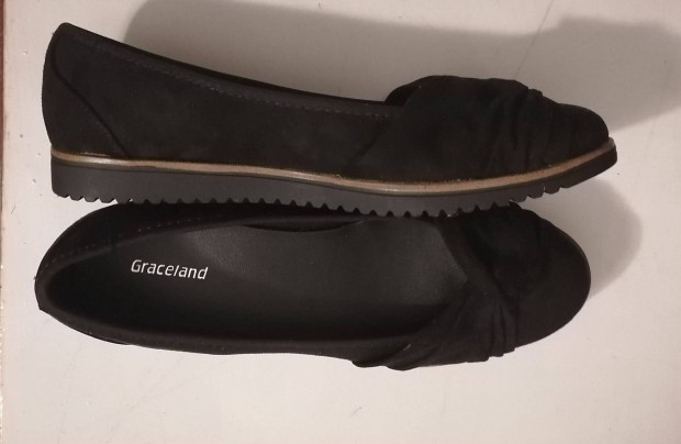 Elad egy 36-os, vadonatj, fekete Graceland balerina cip