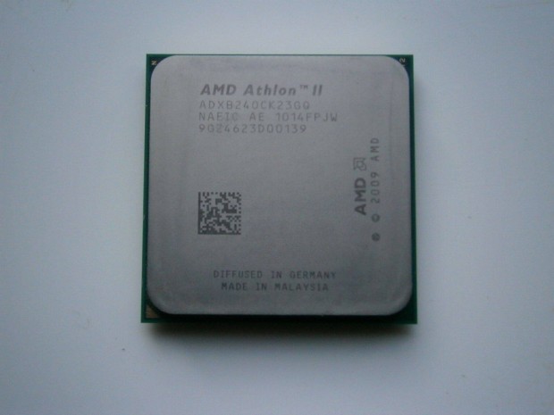 Elad egy AMD Athlon II X2 240 2.8GHz AM3 Processzor