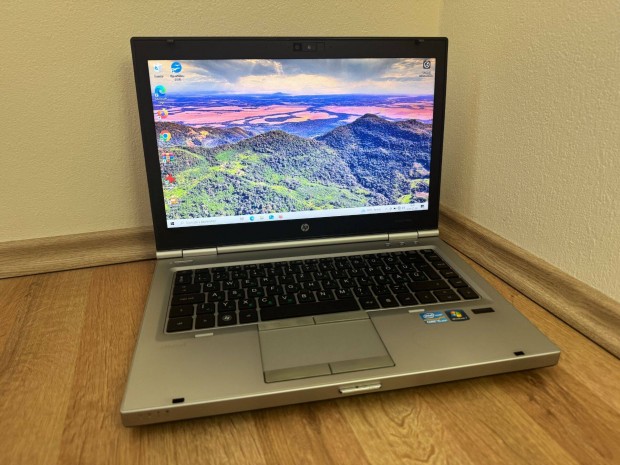 Eladó egy HP Elitebook 8460p laptop (Intel i5 2x3,2GHz/8GB/120SSD)