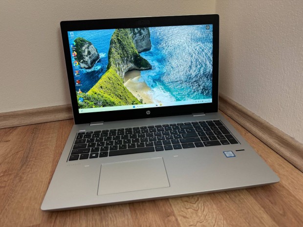Eladó egy HP Probook 650 G4 laptop (Intel i5 4x3,4GHz/8GB/256SSD)