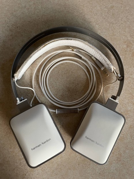 Elad;egy Harman/Kardon fejhalgat