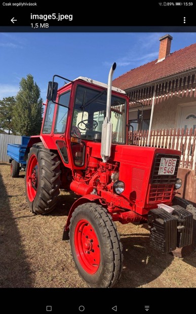 Elad egy MTZ-550 traktor