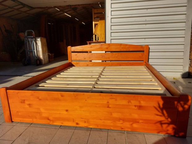 Elad� egy Nem Standard m�ret� g�zr�g�s, �gynem� tart�s feny� francia�g