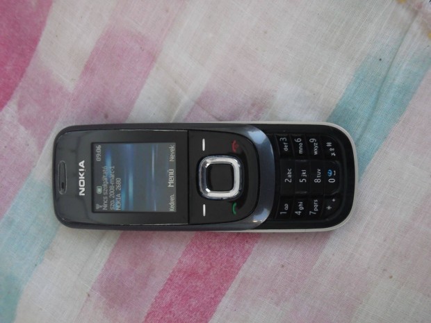 Elad egy Nokia 2680 slider, tpus mobiltelefon Yettel fggen