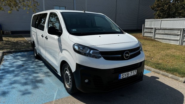 Elad egy Opel Vivaro 2 D Combi L, 8 szemlyes kisbusz