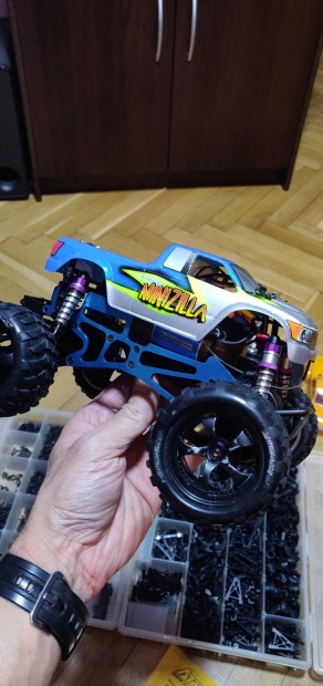 Elad egy Rc HPI Minizilla!