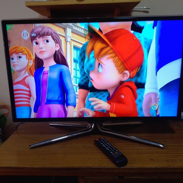 Eladó egy Samsung . (32") Full HD Smart TV. Wi-Fis