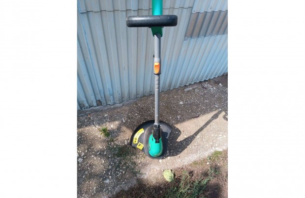Eladó egy elektromos szegélynyíró fűkasza