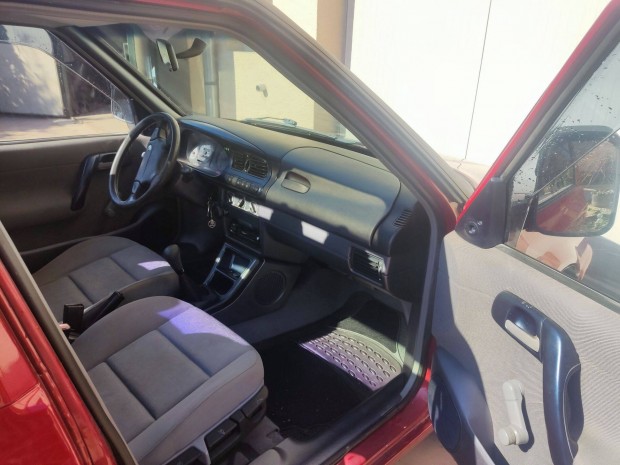 Eladó egy felújított Skoda Felícia