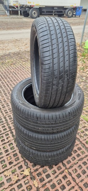 Eladó egy garnitúra Nexen 215/55 R17 nyárigumik.