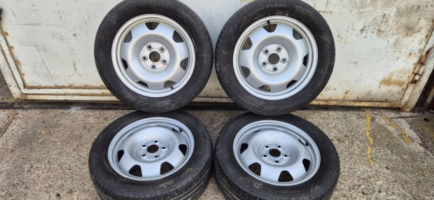 Eladó egy garnitúra Transporter 5×120 lemezfelnik