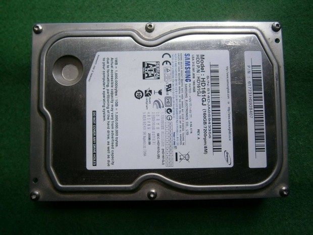 Eladó egy használt 3,5"-os Samsung 160GB-os SATA II. merevlemez