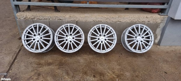 Eladó egy használt 5x112 16" gyári W213 Mercedes alufelni garnitúra