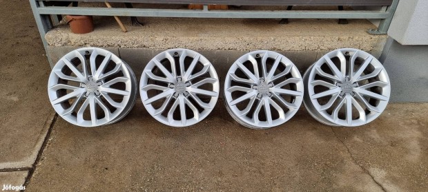 Eladó egy használt 5x112 7.5x19" et38 gyári Audi alufelni garnitúra